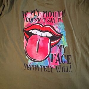 Graphic Tshirts, Plus size women clothing,